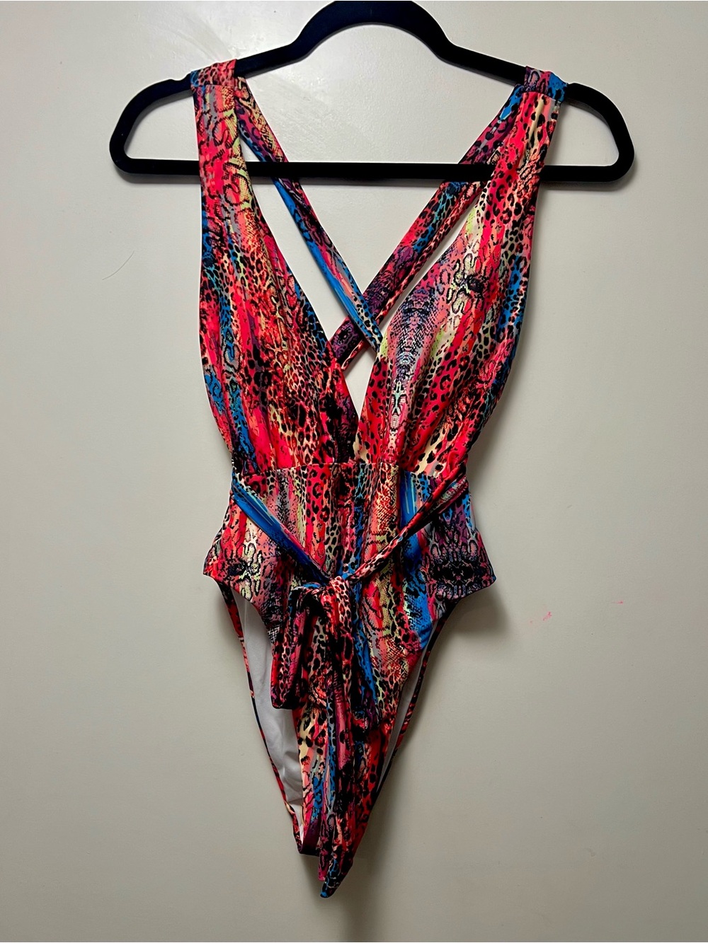 Vibrant Animal Print One-Piece Swimsuit - Multicolor